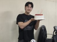 유근 생일